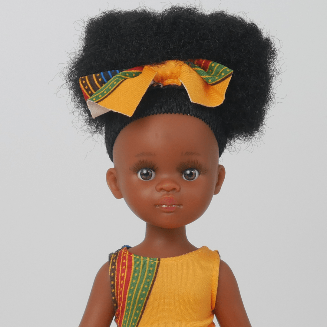 Ancienne XXème jolie poupée de couleur noir Afro en plastique 